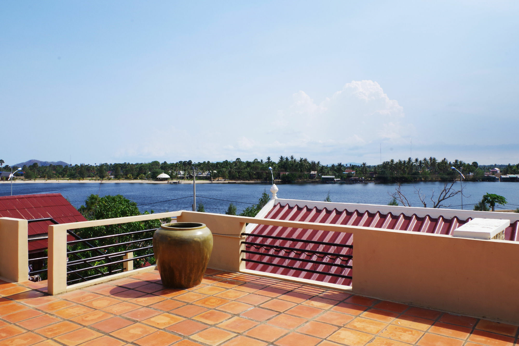 Hotel Kool Kampot Extérieur photo